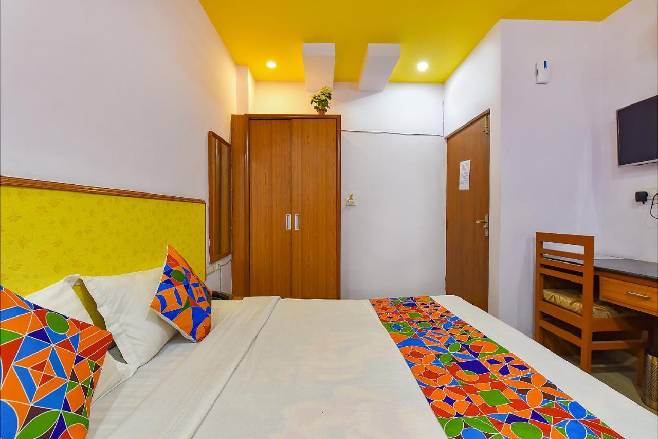 Airport Sky Inn Hotel Divisione di Jaipur Esterno foto
