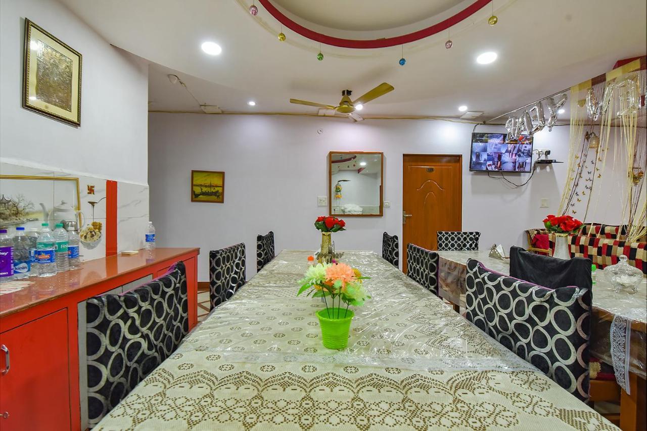 Airport Sky Inn Hotel Divisione di Jaipur Esterno foto